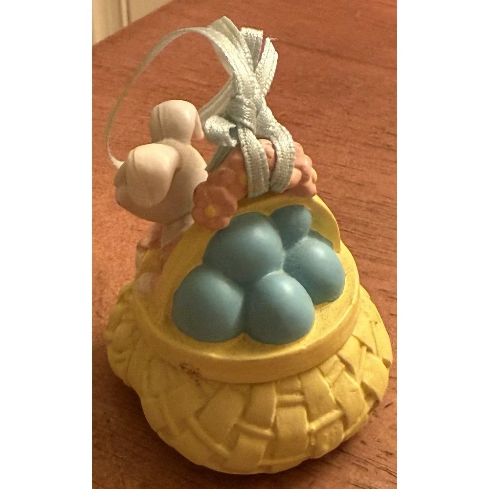 Avon vintage resin